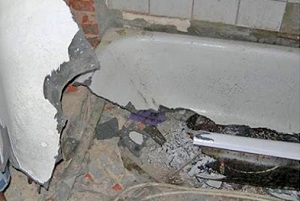 Демонтаж ванны в Кирове