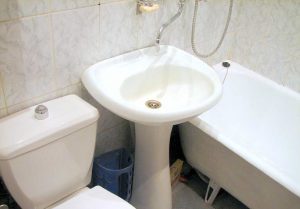 Установка раковины тюльпан в ванной в Кирове
